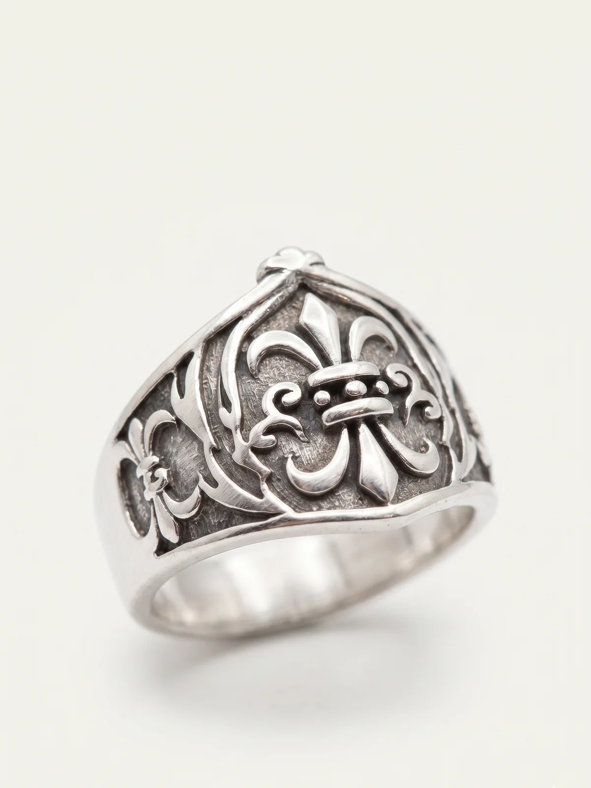 Silver Fleur-de-Lis Ring