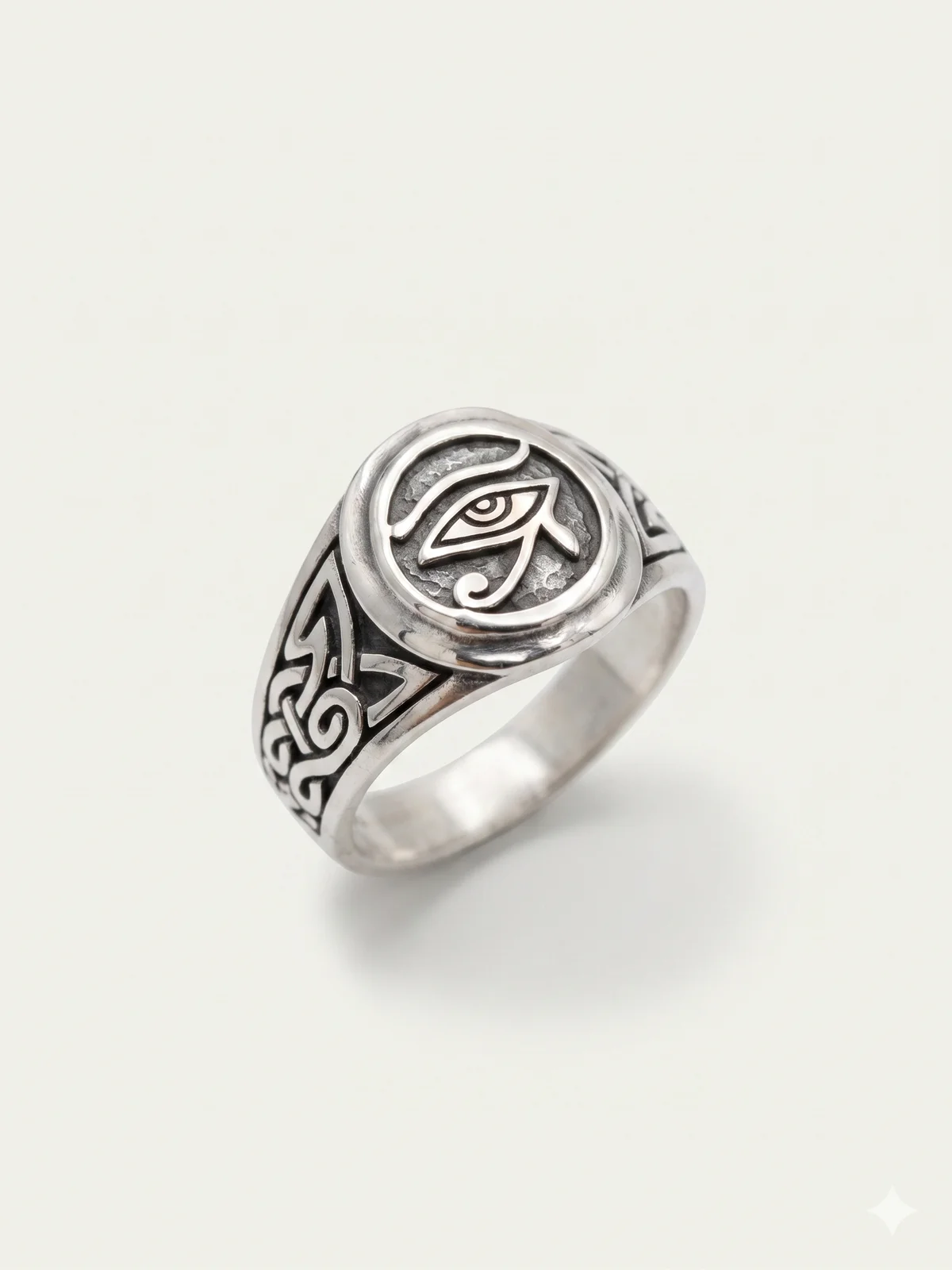 Silver Eye of Horus Ring